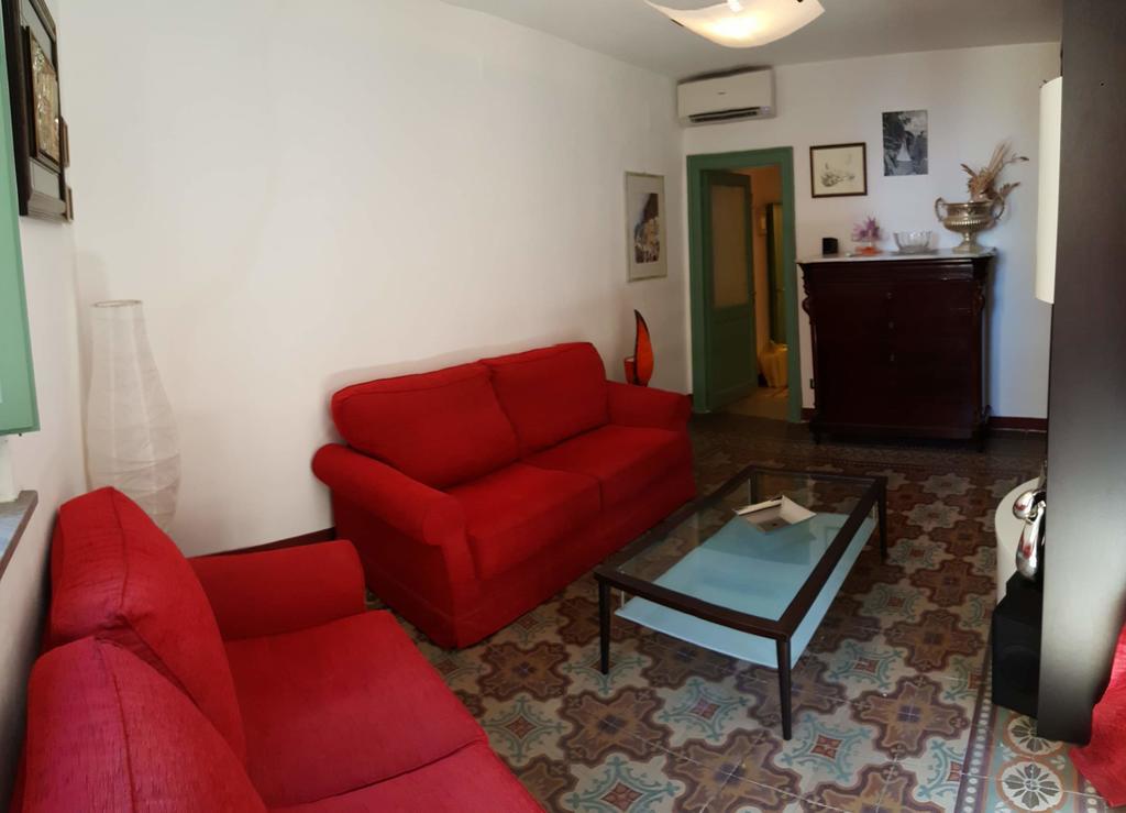 Terrazza Spinola Apartment เชฟาลู ภายนอก รูปภาพ